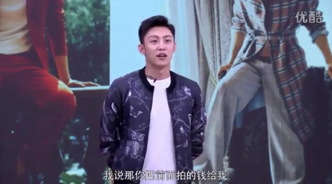 健身最尴尬的动作_健身房的尴尬勃起_健身尴尬视频