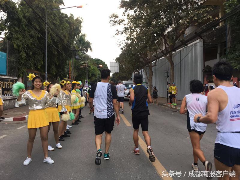 马拉松小吃_马拉松旅游_清迈马拉松美食