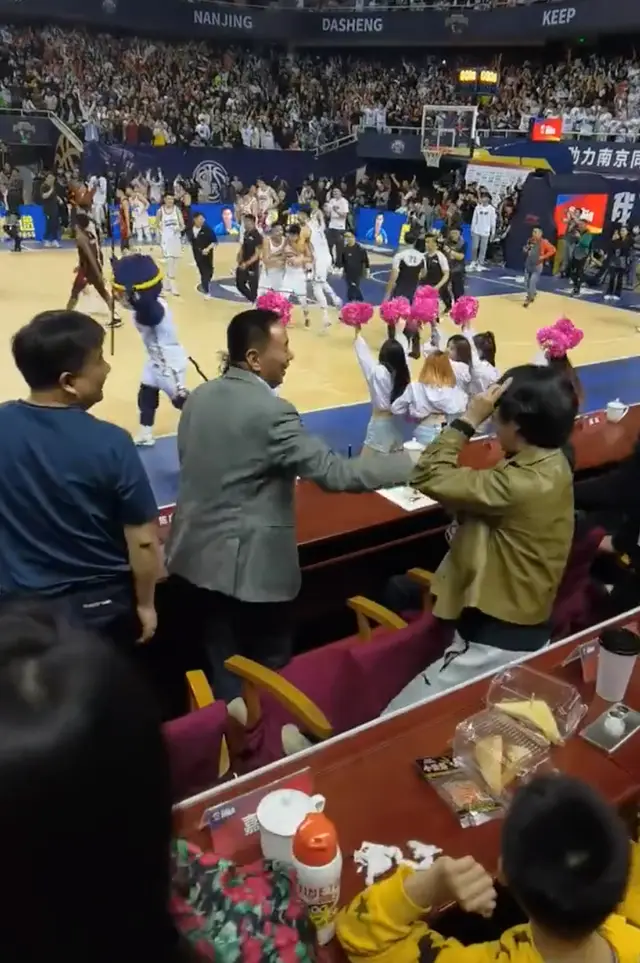 江苏男篮历史最好成绩_江苏篮球的历史_江苏男篮历史