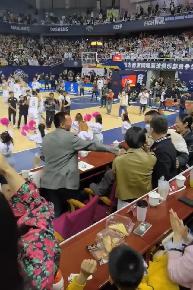 江苏篮球的历史_江苏男篮历史_江苏男篮历史最好成绩
