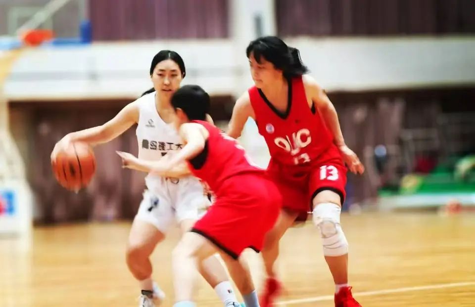 女子篮球规则大全_女子篮球赛比赛规则_篮球赛规则女子比赛是什么