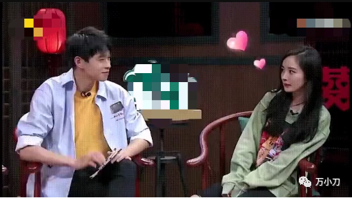 国内搞笑健身_女明星健身房搞笑_搞笑健身房视频