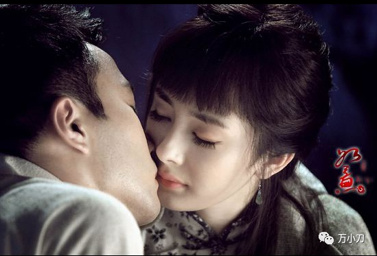 女明星健身房搞笑_国内搞笑健身_搞笑健身房视频