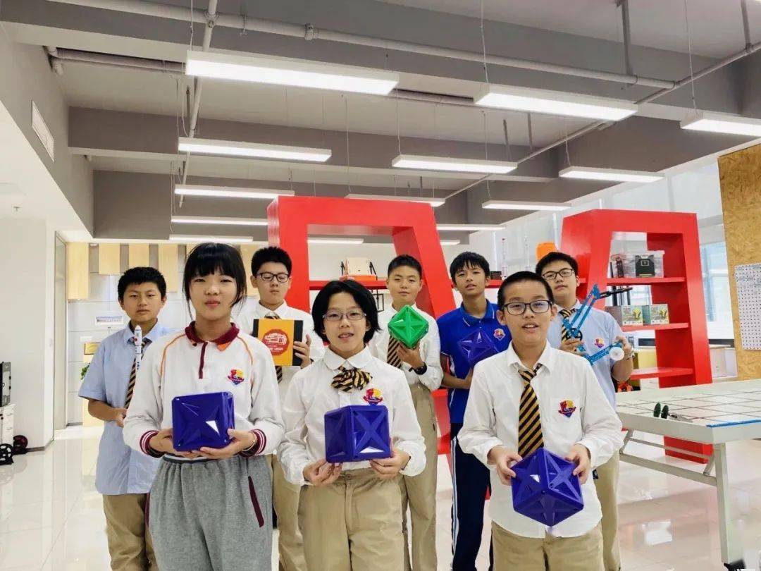 击剑人物绘画技巧分析视频_击剑人物怎么画_击剑人物简笔画